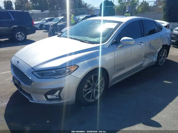 3FA6P0RU8KR106426 2019 FORD FUSION - Image 2