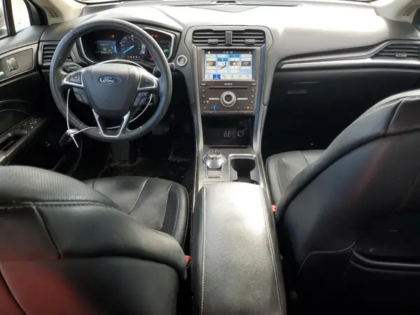 3FA6P0RU8KR107012 2019 FORD FUSION - Image 8