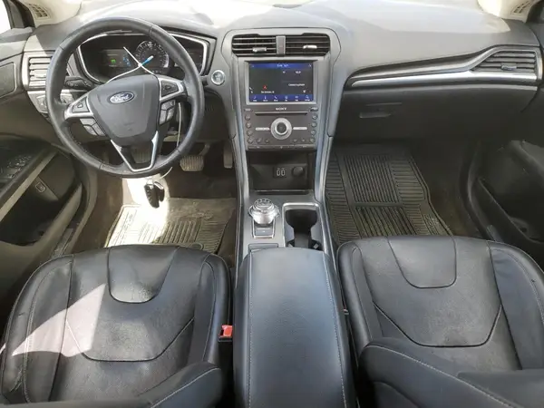3FA6P0RU8KR109200 2019 FORD FUSION - Image 8