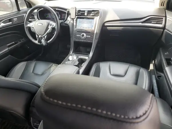 3FA6P0RU8KR156243 2019 FORD FUSION - Image 8