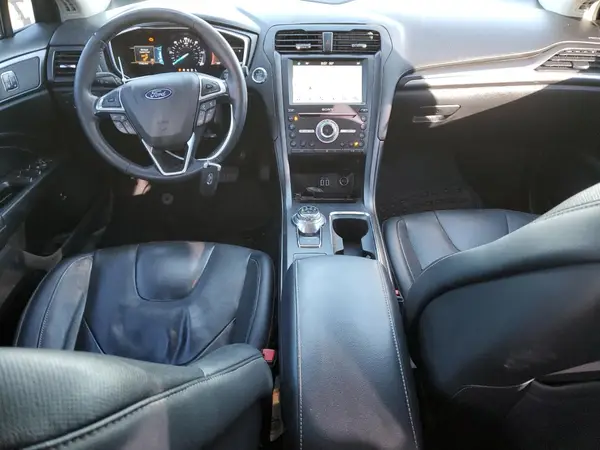 3FA6P0RU8KR202931 2019 FORD FUSION - Image 8