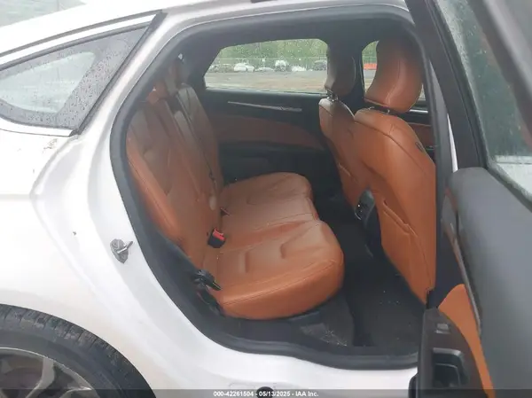 3FA6P0RU8KR208230 2019 FORD FUSION - Image 8