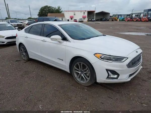 3FA6P0RU8KR237520 2019 FORD FUSION - Image 1