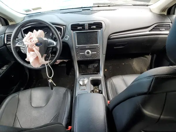 3FA6P0RU8KR257573 2019 FORD FUSION - Image 8