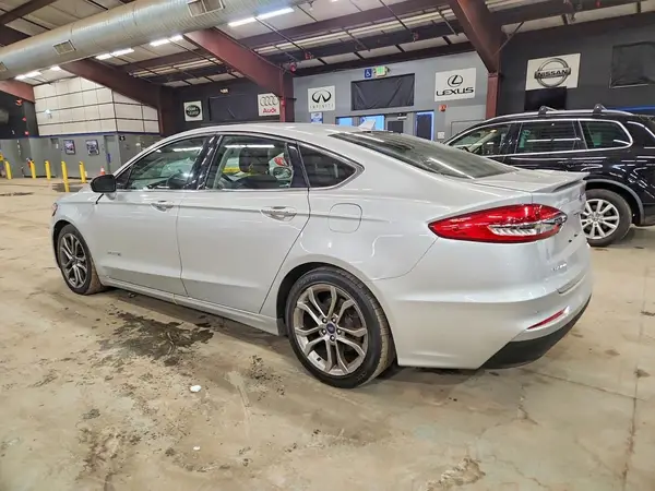 3FA6P0RU8KR262319 2019 FORD FUSION - Image 2