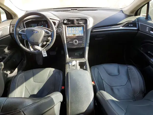 3FA6P0RU8KR272946 2019 FORD FUSION - Image 8