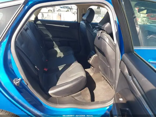 3FA6P0RU8LR182102 2020 FORD FUSION - Image 8