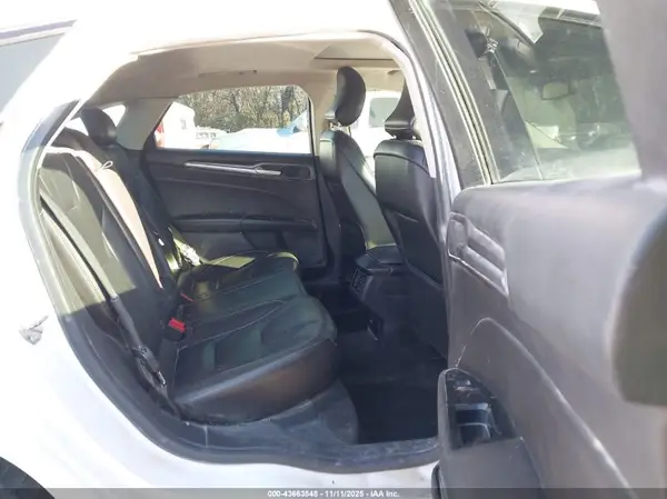 3FA6P0RU9GR303029 2016 FORD FUSION - Image 8
