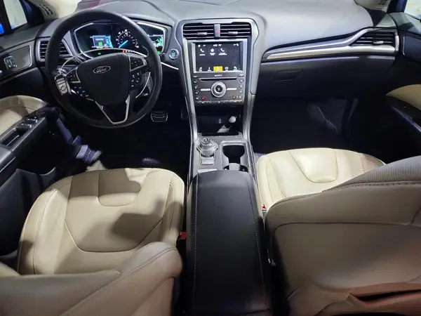 3FA6P0RU9HR375477 2017 FORD FUSION - Image 8