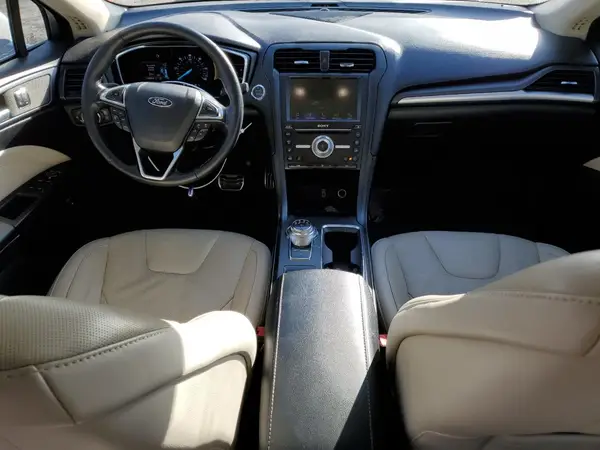 3FA6P0RU9HR375561 2017 FORD FUSION - Image 8
