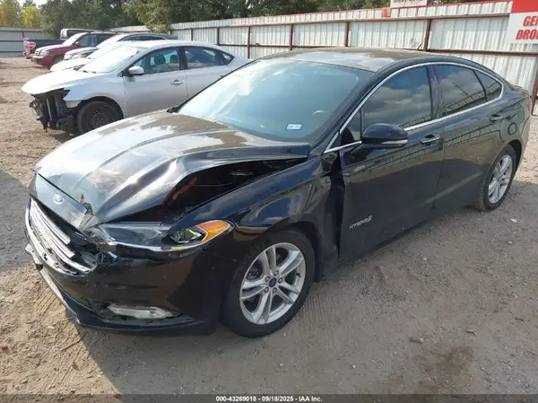 3FA6P0RU9HR387130 2017 FORD FUSION - Image 2