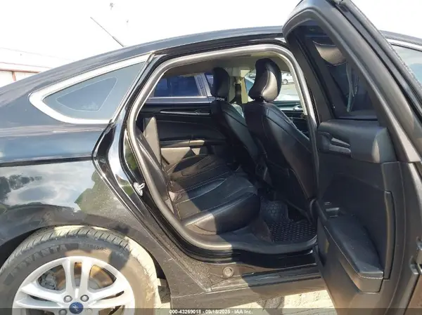3FA6P0RU9HR387130 2017 FORD FUSION - Image 8