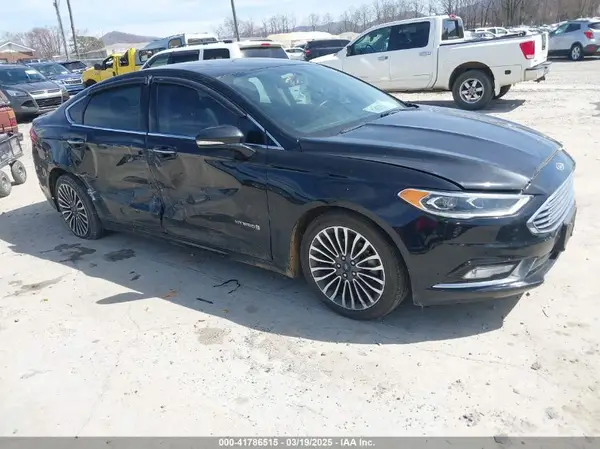 3FA6P0RU9JR103260 2018 FORD FUSION - Image 1