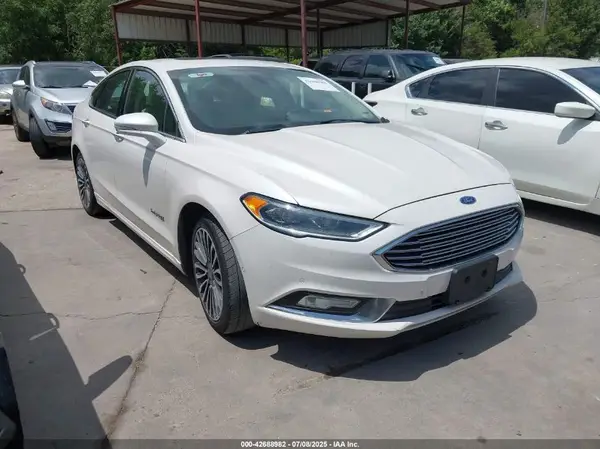 3FA6P0RU9JR134136 2018 FORD FUSION - Image 1