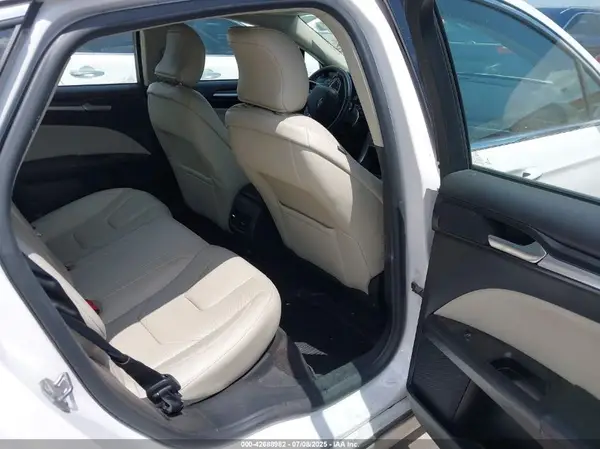 3FA6P0RU9JR134136 2018 FORD FUSION - Image 8