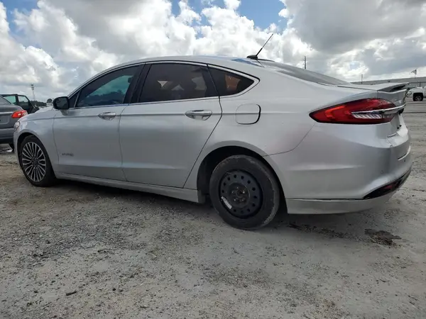 3FA6P0RU9JR182039 2018 FORD FUSION - Image 2