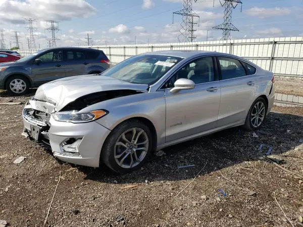 3FA6P0RU9KR106824 2019 FORD FUSION - Image 1