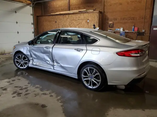 3FA6P0RU9KR117189 2019 FORD FUSION - Image 2
