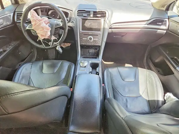 3FA6P0RU9KR138169 2019 FORD FUSION - Image 8