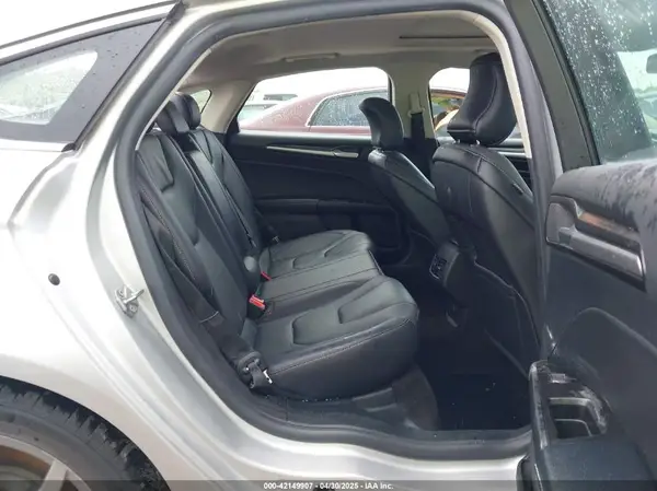 3FA6P0RU9KR139757 2019 FORD FUSION - Image 8