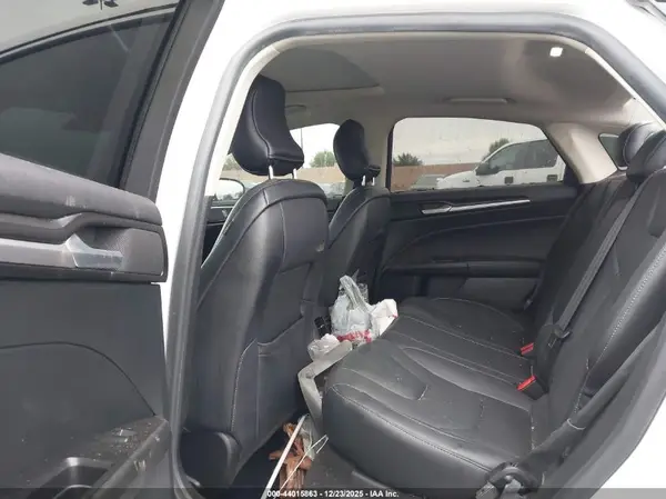 3FA6P0RU9KR175450 2019 FORD FUSION - Image 8