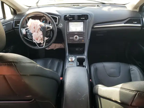 3FA6P0RU9KR209239 2019 FORD FUSION - Image 8