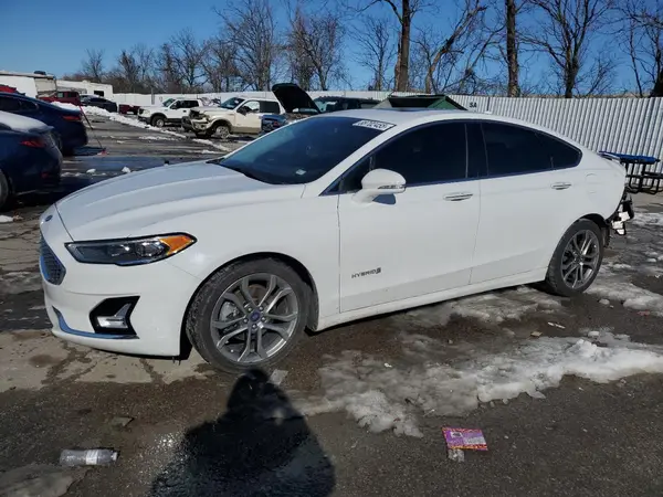 3FA6P0RU9KR217194 2019 FORD FUSION - Image 1