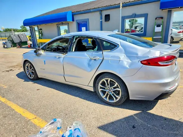 3FA6P0RU9KR240765 2019 FORD FUSION - Image 2