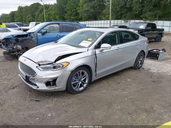 3FA6P0RU9KR243214 2019 FORD FUSION - Image 2