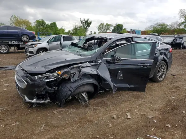 3FA6P0RU9KR255511 2019 FORD FUSION - Image 1