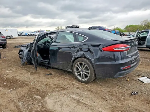 3FA6P0RU9KR255511 2019 FORD FUSION - Image 2