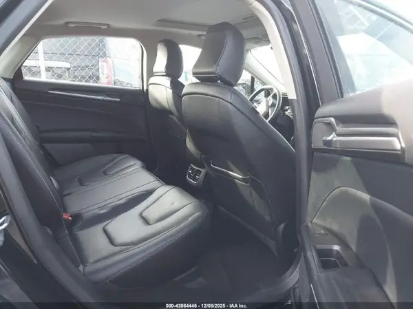 3FA6P0RU9LR113547 2020 FORD FUSION - Image 8