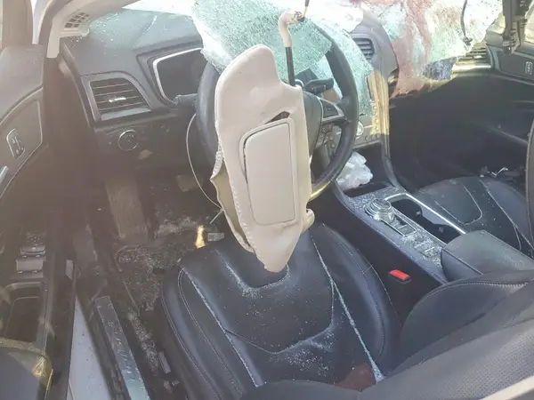 3FA6P0RU9LR132700 2020 FORD FUSION - Image 8