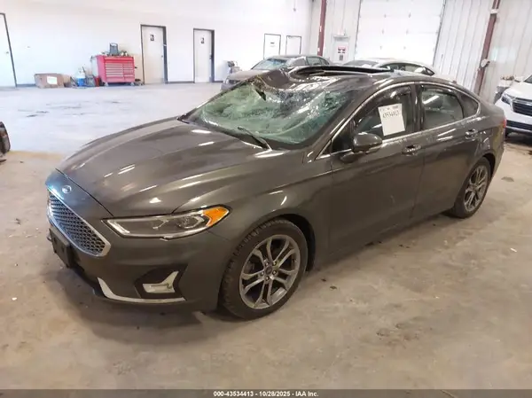 3FA6P0RU9LR141705 2020 FORD FUSION - Image 2