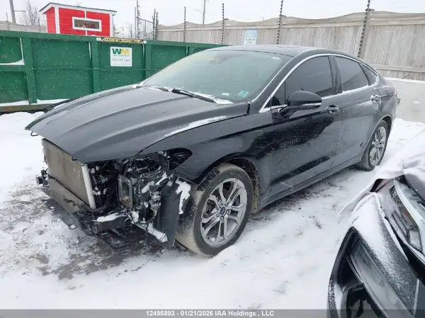 3FA6P0RU9LR182593 2020 FORD FUSION - Image 2