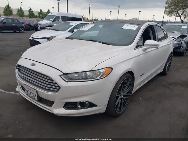 3FA6P0RUXGR366978 2016 FORD FUSION - Image 2