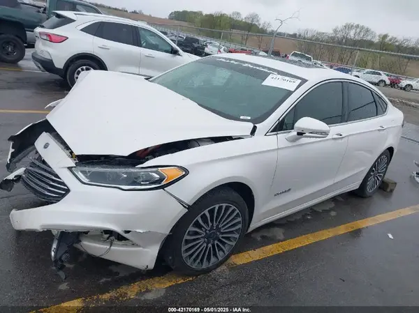 3FA6P0RUXHR317572 2017 FORD FUSION - Image 2