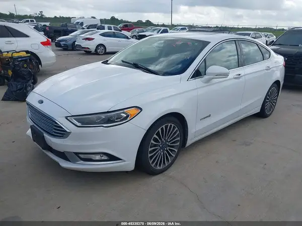 3FA6P0RUXJR103011 2018 FORD FUSION - Image 2