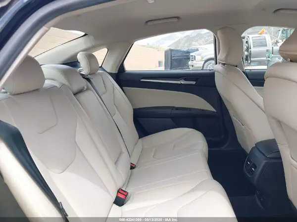 3FA6P0RUXJR120326 2018 FORD FUSION - Image 8