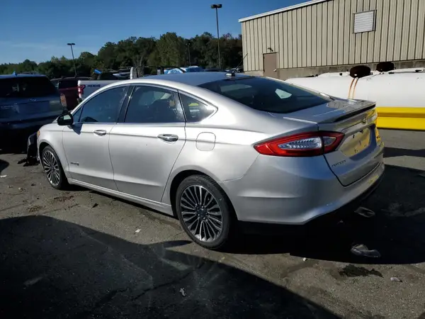3FA6P0RUXJR151057 2018 FORD FUSION - Image 2