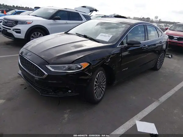 3FA6P0RUXJR164827 2018 FORD FUSION - Image 2