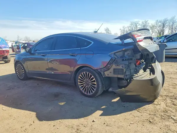 3FA6P0RUXJR276379 2018 FORD FUSION - Image 2
