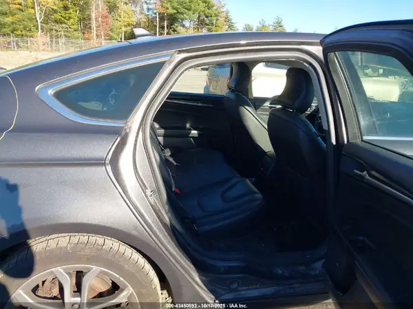 3FA6P0RUXKR106542 2019 FORD FUSION - Image 8