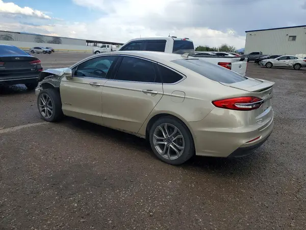3FA6P0RUXKR118268 2019 FORD FUSION - Image 2