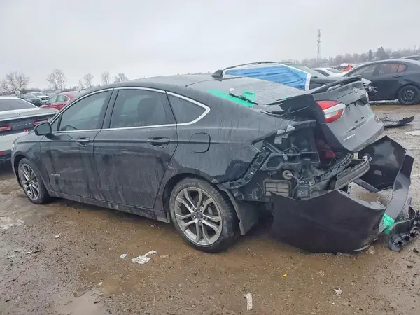 3FA6P0RUXKR155532 2019 FORD FUSION - Image 2