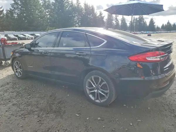 3FA6P0RUXKR209279 2019 FORD FUSION - Image 2