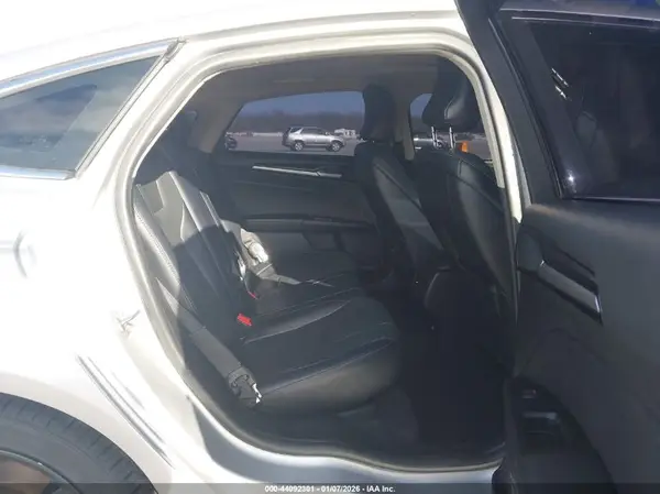 3FA6P0RUXKR223778 2019 FORD FUSION - Image 8