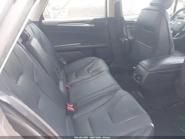 3FA6P0RUXKR235378 2019 FORD FUSION - Image 8