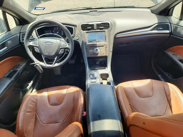 3FA6P0RUXKR257560 2019 FORD FUSION - Image 8