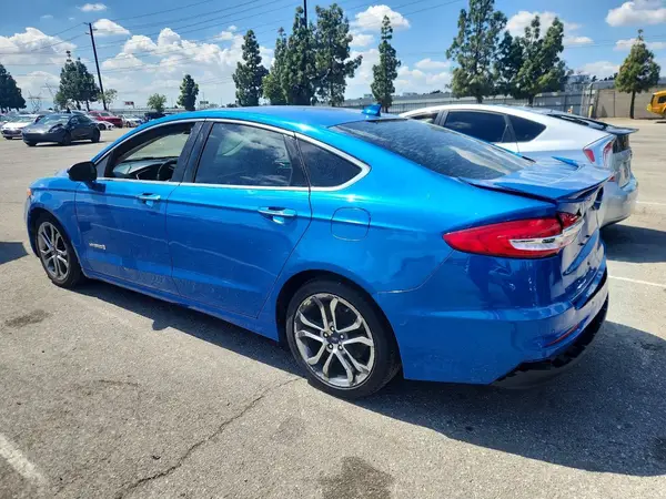 3FA6P0RUXKR260068 2019 FORD FUSION - Image 2
